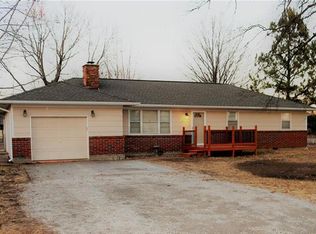 670 E Main St, Adrian, MO 64720