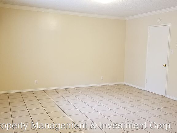 5th image of 1100 N Monterey St APT B