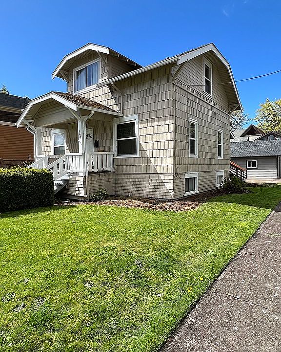 2nd image of 440 NW 10th St