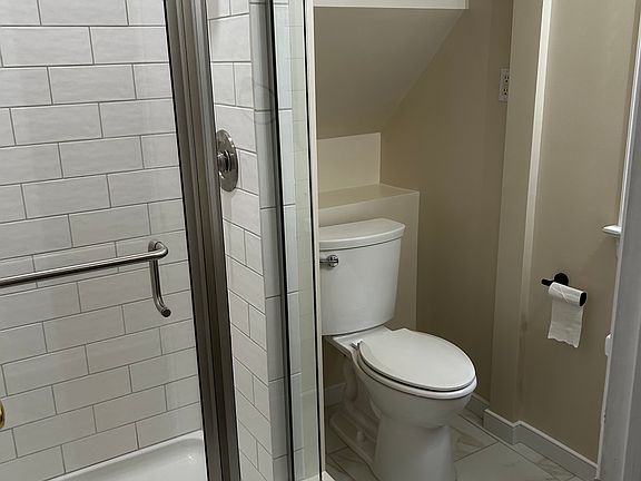 5th image of 1744 W Leigh St