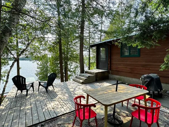 5250 Mud Creek Rd, Tower, MN 55790