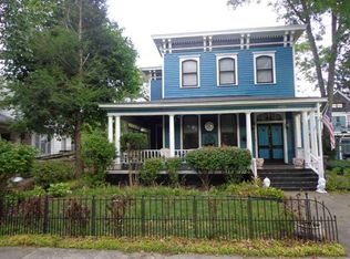 1005 W Washington St, South Bend, IN 46601
