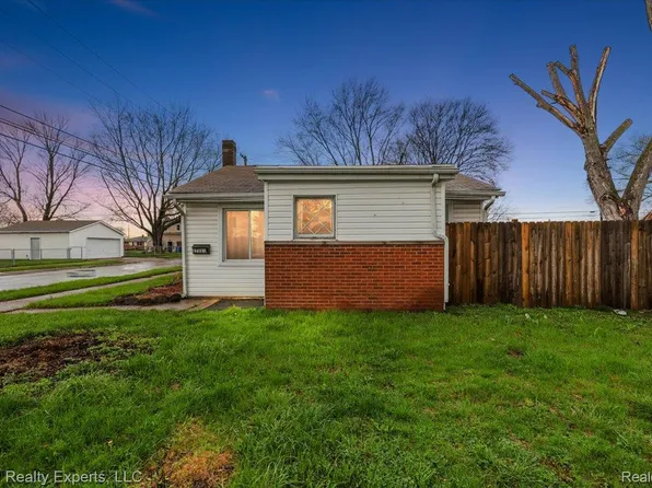 27321 Baldwin Ave, Warren, MI 48092