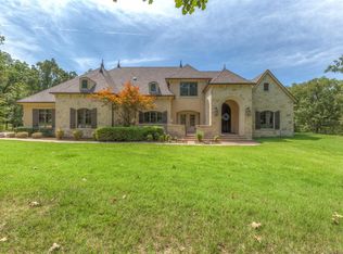 19506 E Clear Brook Rd, Owasso, OK 74055