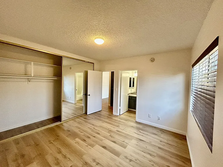 1340 W 255th St #1 — Photo 9