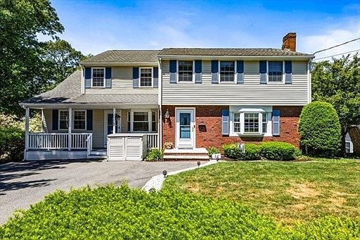 3rd image of 14 Moreland Ave #0