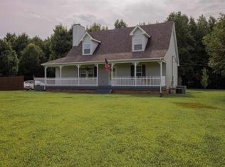 2854 Dick Farmer Rd, Cedar Hill, TN 37032