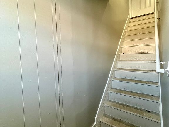 3rd image of 13128 Balsam St #2