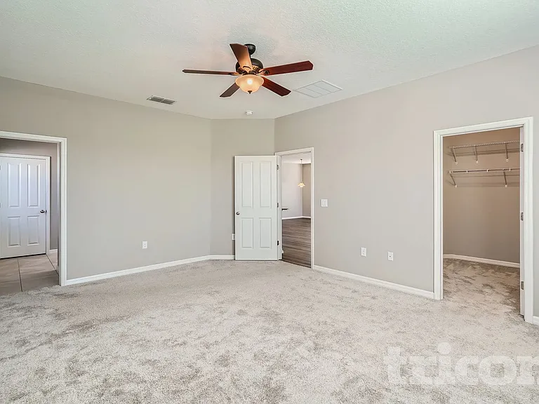 10514 Medford Lake Dr — Photo 14