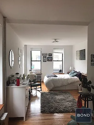 Rented by Bond New York | media 18