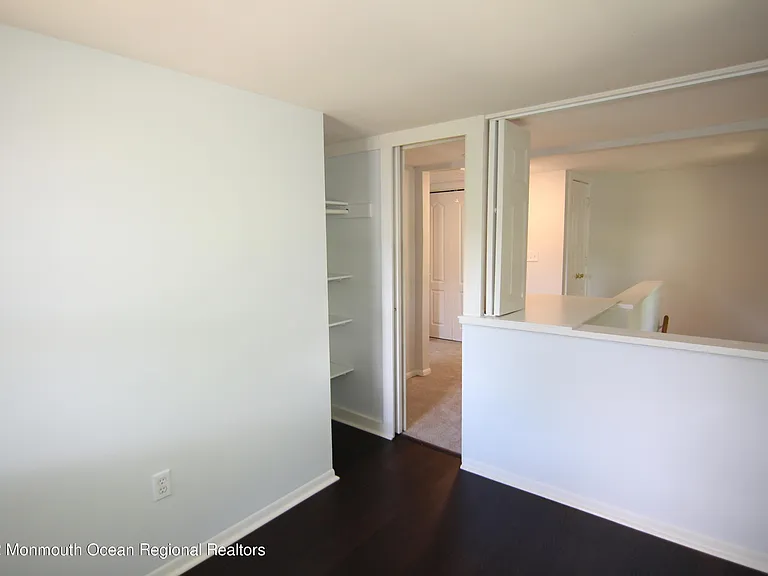 15-17 E Lincoln Ave #17 — Photo 13
