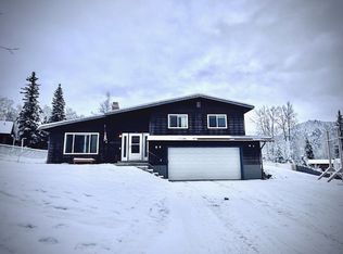 18062 Meadow Creek Dr, Eagle River, AK 99577