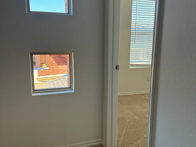 3239 NW 147th Ter — Photo 11