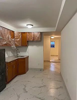 2nd image of 7915 Grand Ave