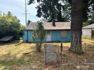 741 N 128th St, Seattle, WA 98133