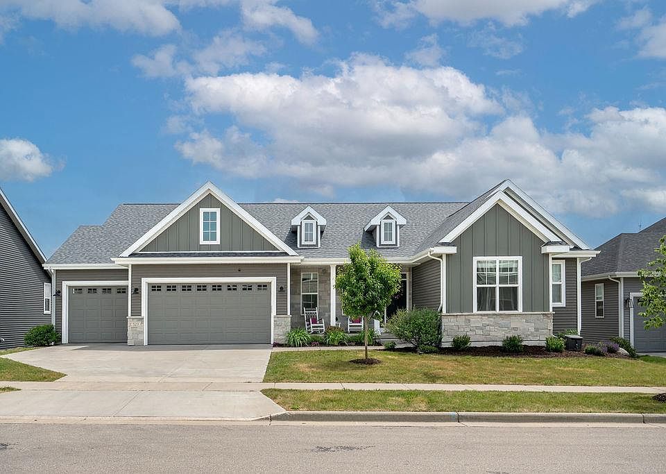 1st image of 529 Rustic Rise Way