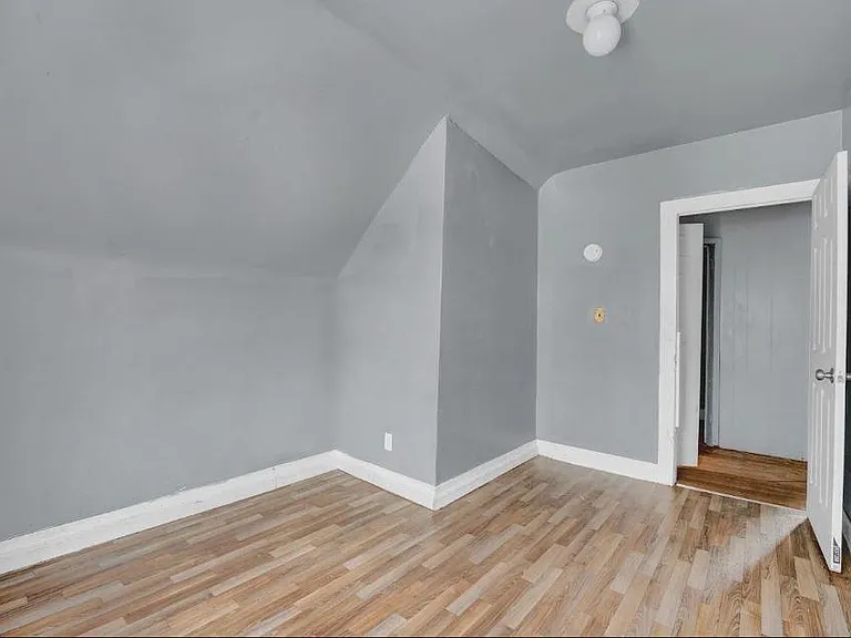 145 Arkansas St — Photo 25
