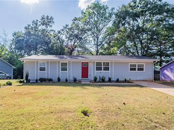 1669 Freedom Valley, Decatur, GA 30032