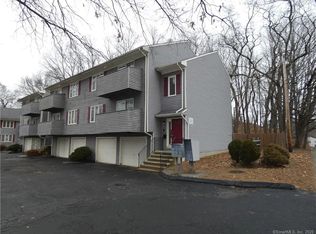 516 Vincellette St Unit B1, Bridgeport, CT 06606