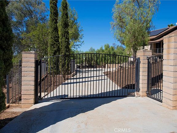 2nd image of 30856 Hillview Dr