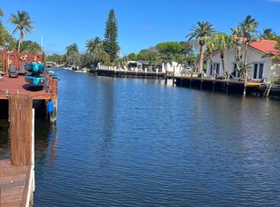 2710 Thomas St, Hollywood, FL 33020