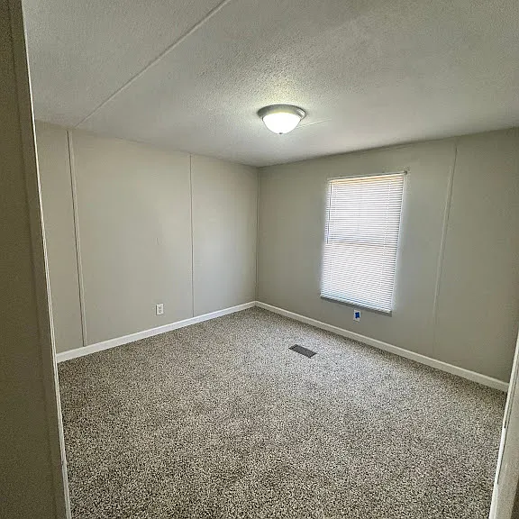 1900 Harper Dr #47 — Photo 4
