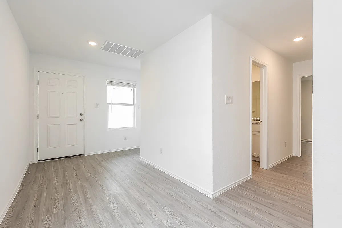 Building Photo - 4247 Southton Mere