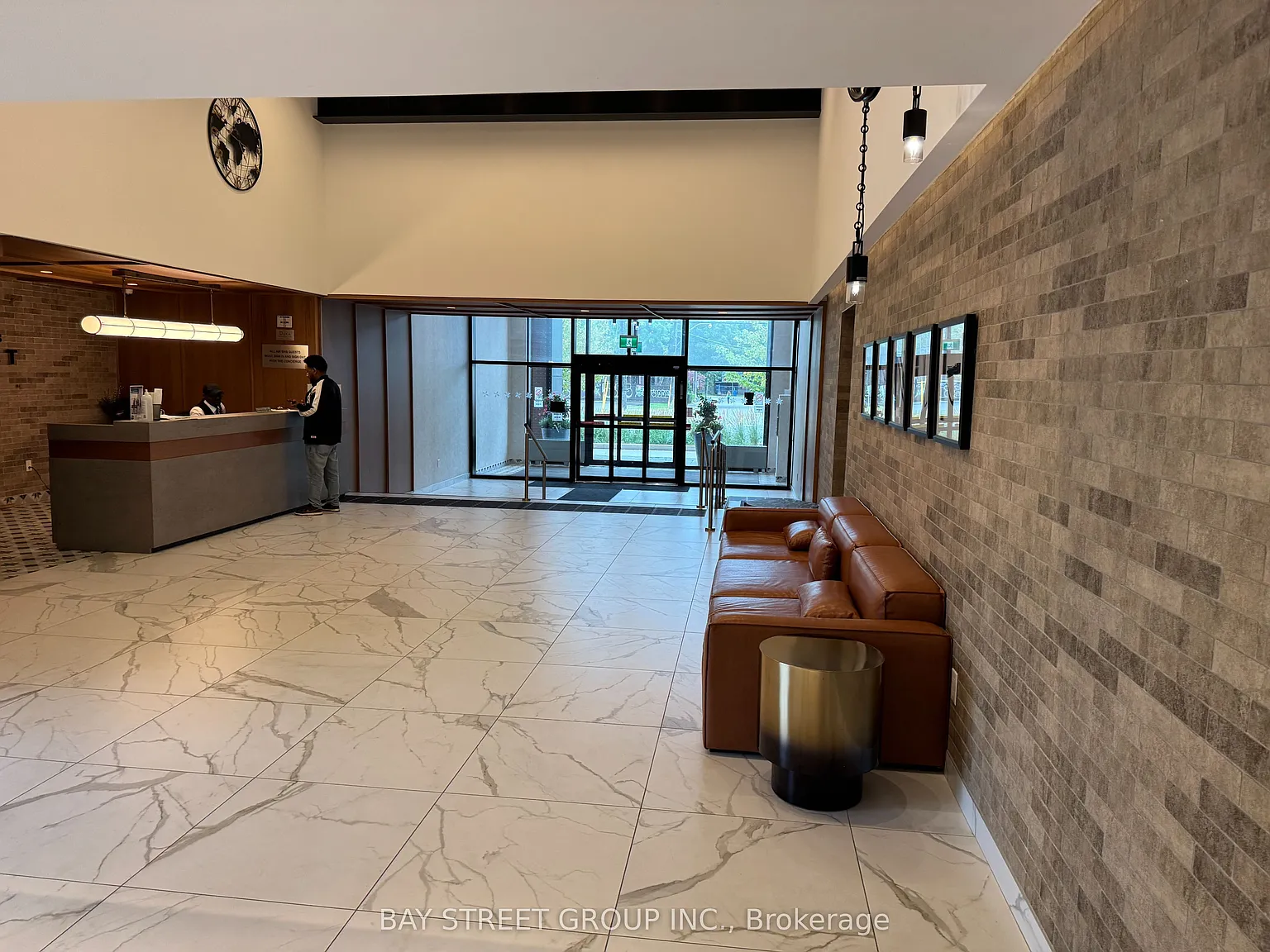 3 bed, $3,000 — Photo 4