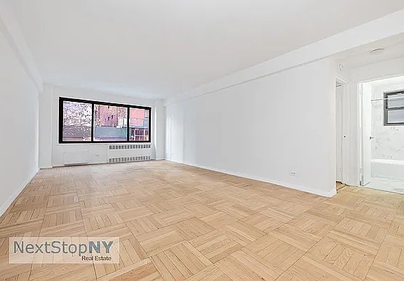3rd image of 200 E 36th St APT 2G