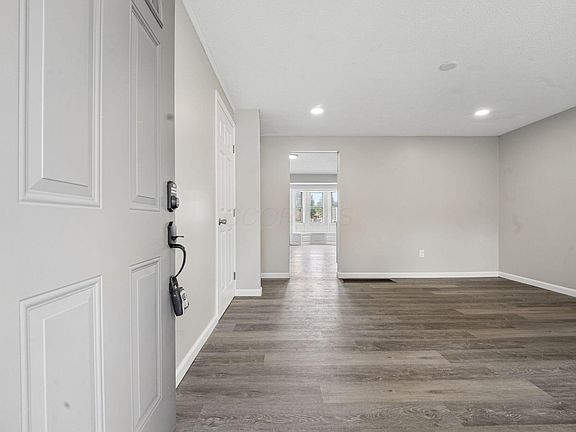 4th image of 3255 Winding Creek Dr