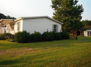 5733 Lloyd Rd, Lucama, NC 27851