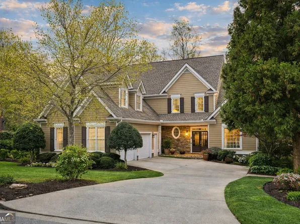 1985 Silverstone Dr, Lawrenceville, GA 30045