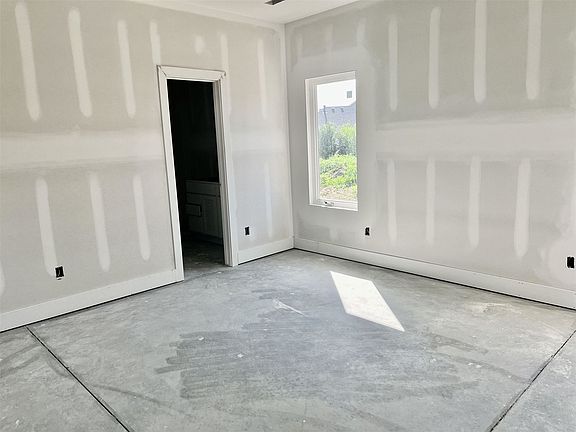 4th image of 10016 E Annabelle Cir