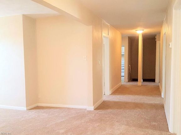 4th image of 854 Johnson Ave #B
