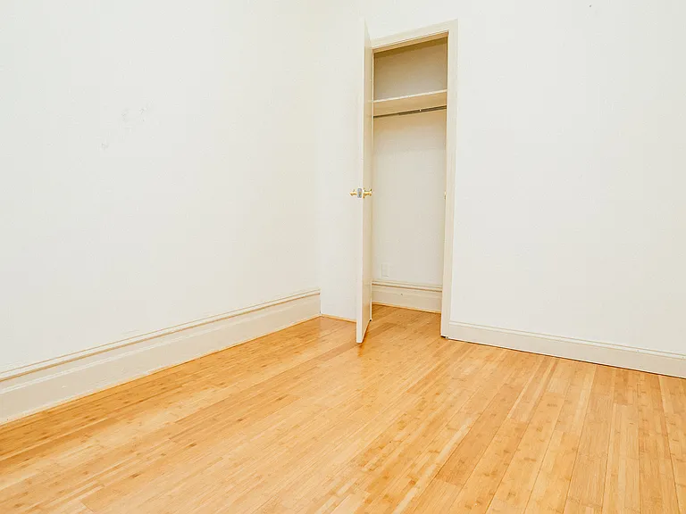 378 Saint Johns Pl #3L — Photo 12