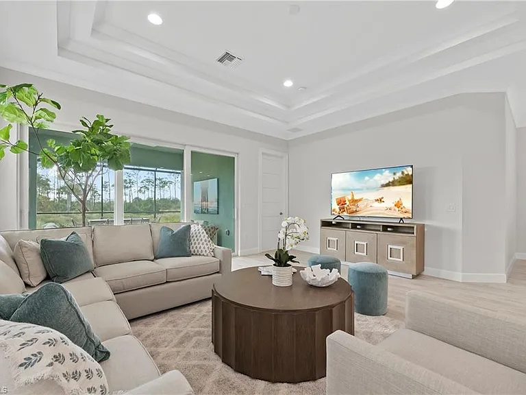 6403 Negril Isle Dr — Photo 5