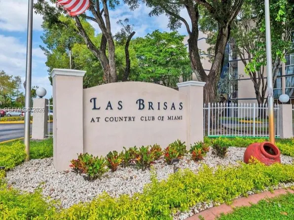 7165 NW 186th St APT A301, Hialeah, FL 33015