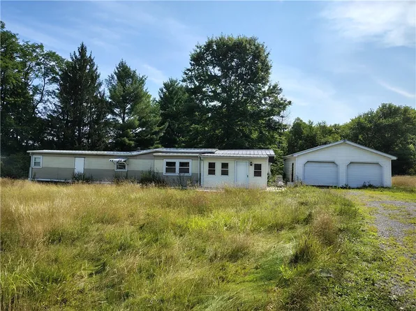 1009 Methodist Rd, Greenville, PA 16125