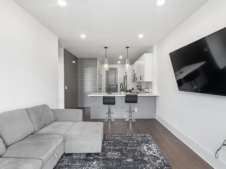 1507 Porter Rd #204 — Photo 2