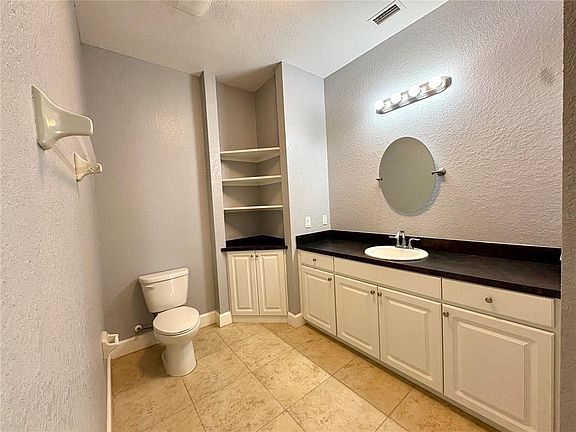 3rd image of 165 Alexander Woods Dr #165