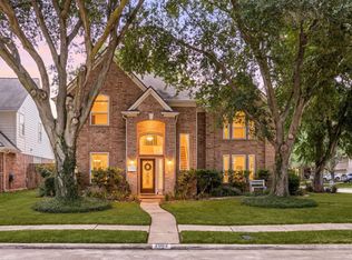 2002 Cannonbury Ln, Richmond, TX 77406