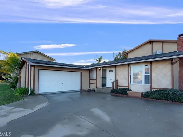 16561 Hart Cir, Huntington Beach, CA 92647