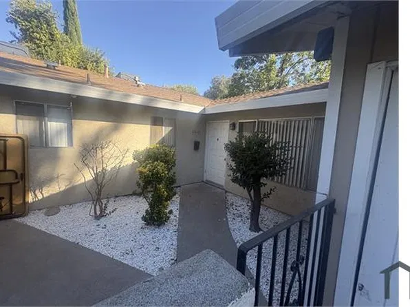 1216 Clinton Rd #1216, Sacramento, CA 95825