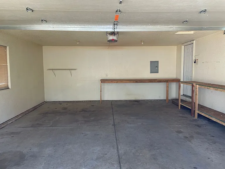 611 Lake Ave — Photo 16