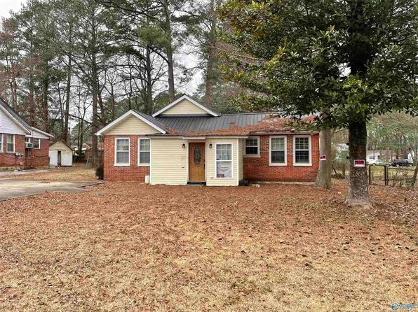 205 Pioneer St, Gadsden, AL 35903