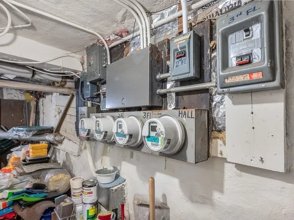 5209 Ft Hamilton Parkway image 28 of 31