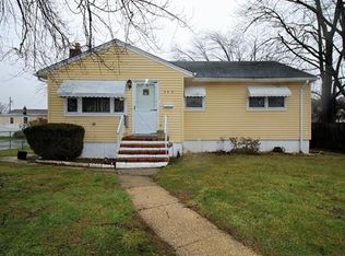 368 Gulden St, Keyport, NJ 07735