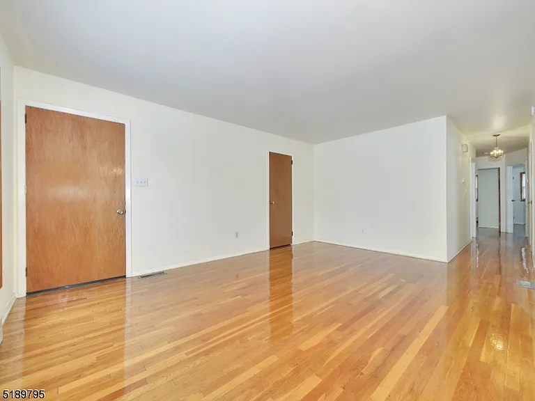 69 Rector St — Photo 5