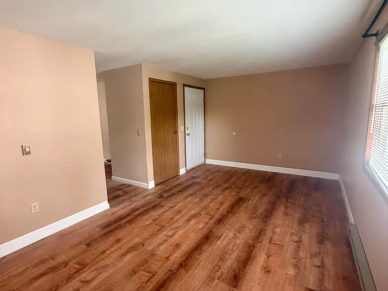 210 Port Watson St #D — Photo 5