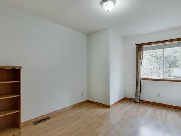 24535 E Bright Ave — Photo 7